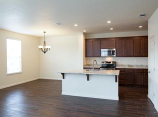 3010 Waves End Way, Turlock, CA 95382