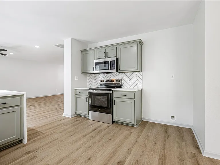 10021 Branley Oak Dr — Photo 30