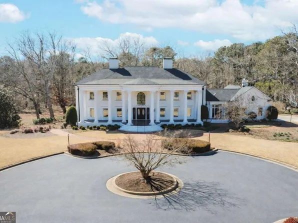 1445 Hillside Dr, Grayson, GA 30017