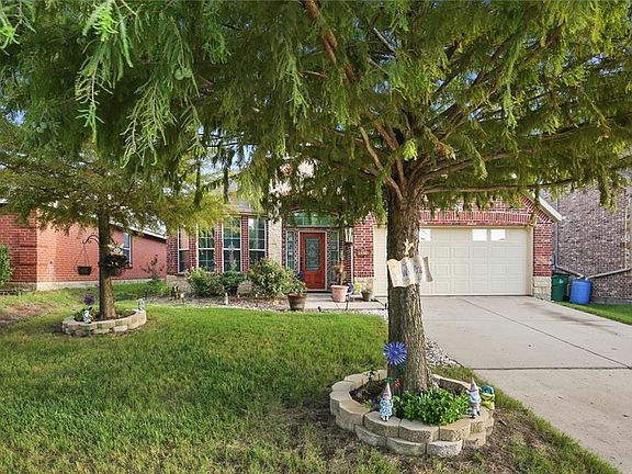 3rd image of 1113 Grace Dr