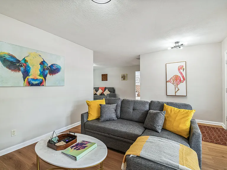 3606 W Gray St — Photo 10