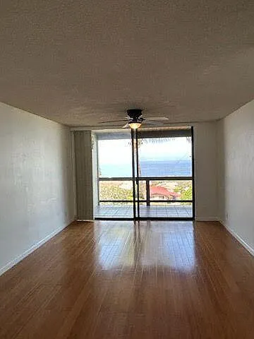 2 bed, 901 sqft, $2,800 — Photo 3
