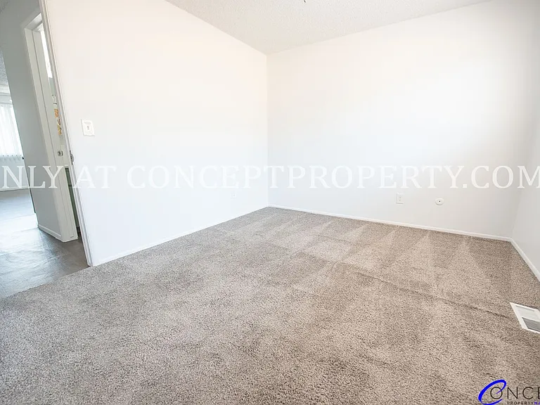Murray Place — Photo 45
