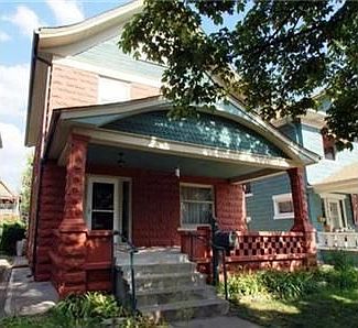 2nd image of 3225 Charlotte St