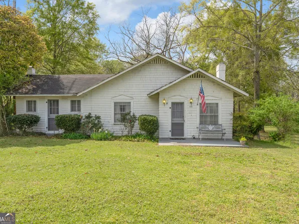 406 Spring St, Washington, GA 30673