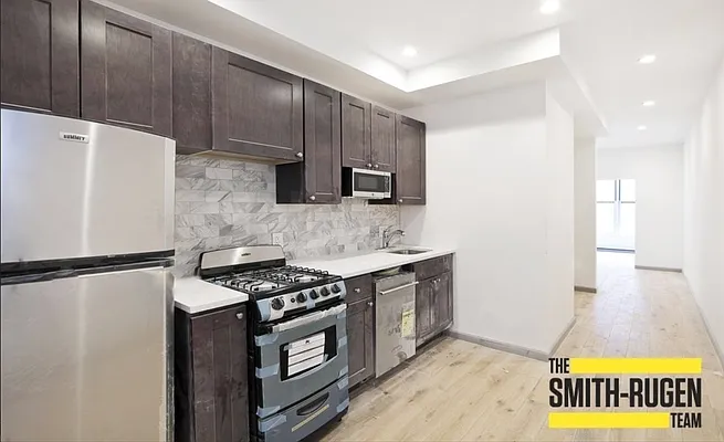 Rented by R New York | media 26