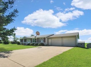 502 N Bolton Rd, Freeport, IL 61032