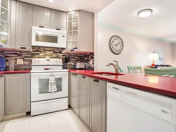 4705 NW 35th St APT 616, Fort Lauderdale, FL 33319