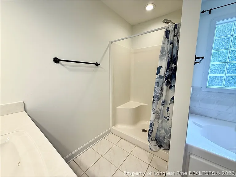 82 Sonora Dr — Photo 24