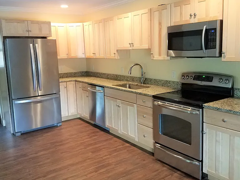 42 Cottage Ln #42 — Photo 7
