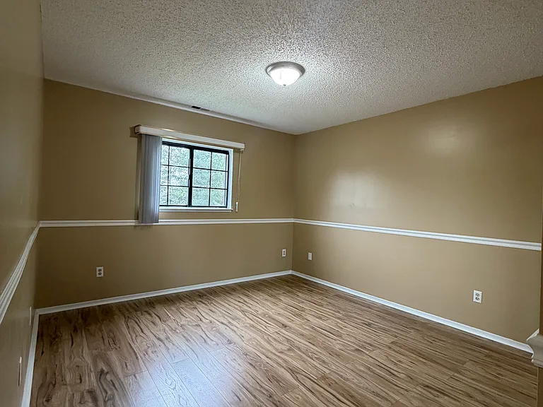 34917 Hamilton Dr #2 — Photo 20