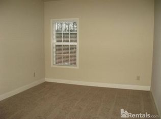 216 Summergate Ln, Villa Rica, GA 30180