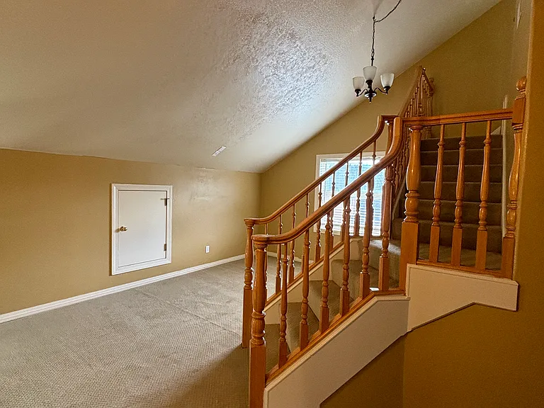 14135 SE Ridgecrest Rd — Photo 1