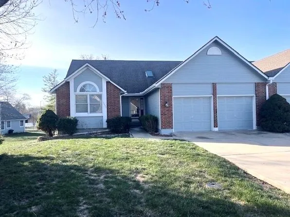 7013 W 157th Ter, Overland Park, KS 66223