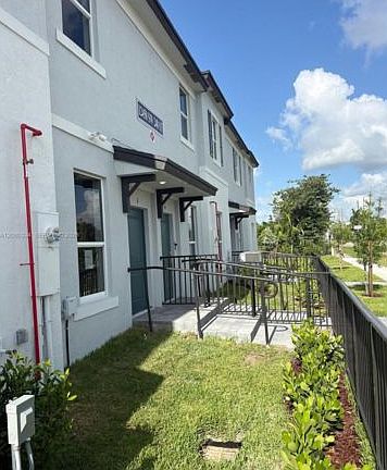 3rd image of 12450 SW 248th St