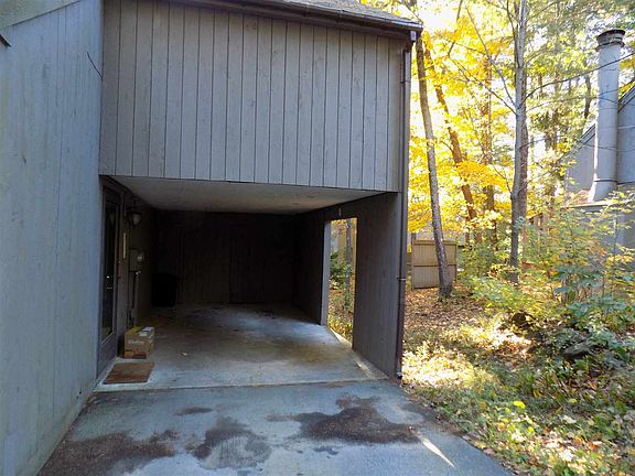 4th image of 111 Coburn Woods Avenue #83