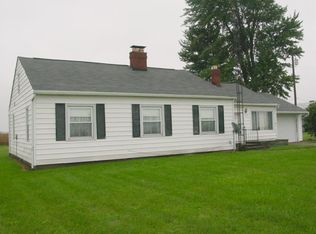 6105 Melvin Rd, Brown City, MI 48416