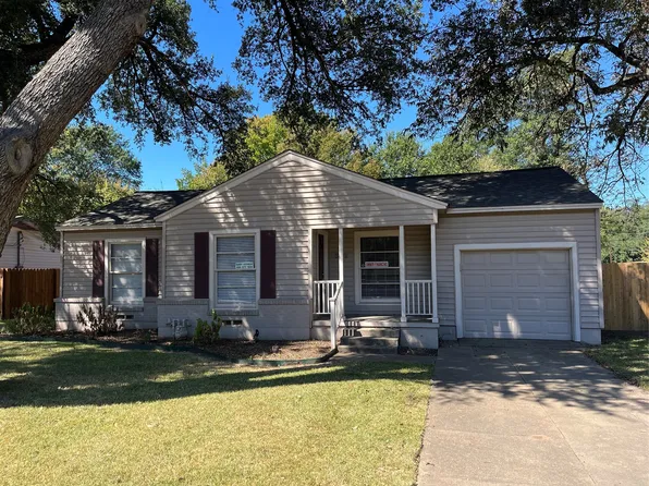 313 Grace Ln, Terrell, TX 75160