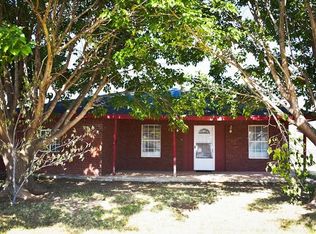 400 SW 3rd St, Seminole, TX 79360