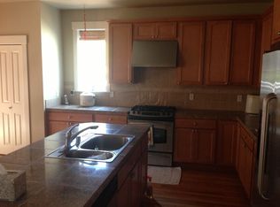 15215 85th Ave NE, Kenmore, WA 98028