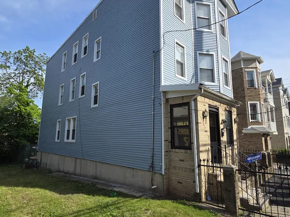 782 Bergen St, Newark, NJ