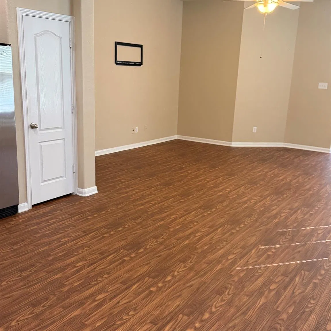 3 bed, 2.0 bath, 1383 sqft, $1,775 — Photo 4
