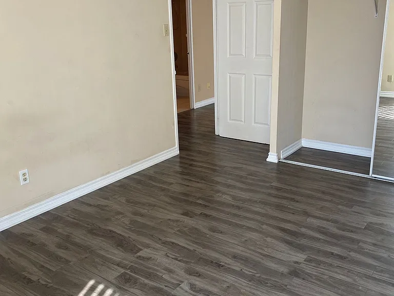 736 Bay St #1410 — Photo 8