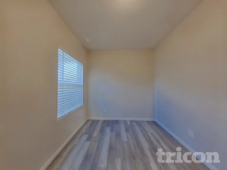 1073 Cades Cove Way — Photo 12