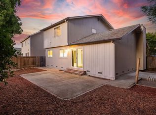 4574 Heron Ct, Rohnert Park, CA 94928