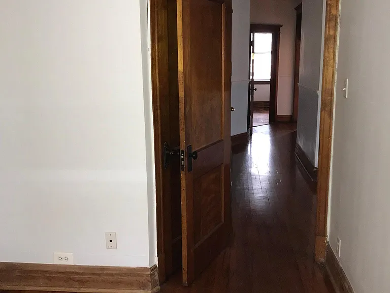 5639 N Wayne Ave #1 — Photo 6