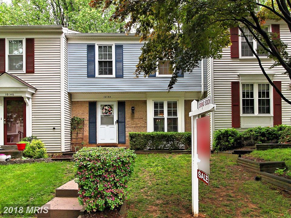 1st image of 10144 Sassafras Woods Ct