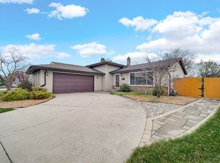 1814 Tulip Ln, Munster, IN