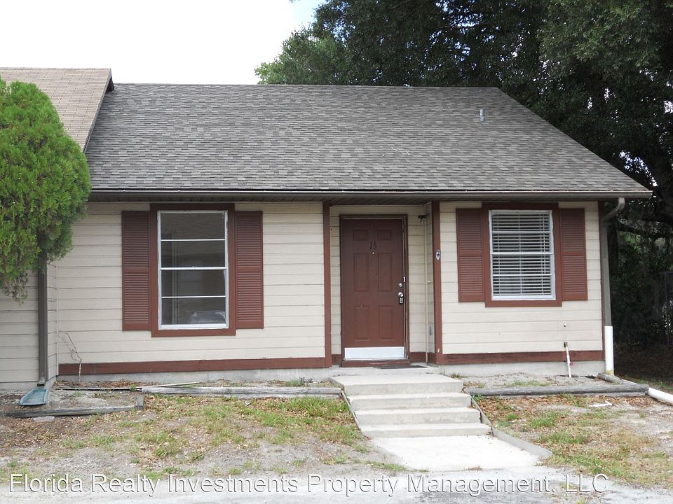 1st image of 15 Sandalwood Ct