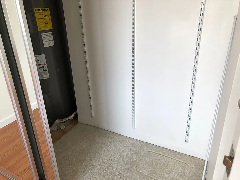 215 N King St #1706 — Photo 18
