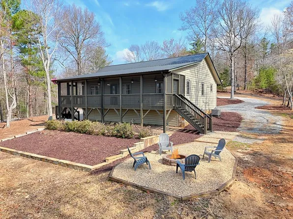 720 Meadow Brook Trl, Morganton, GA 30560