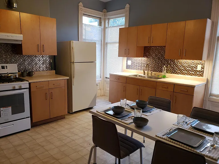 448 Foothill Blvd — Photo 4