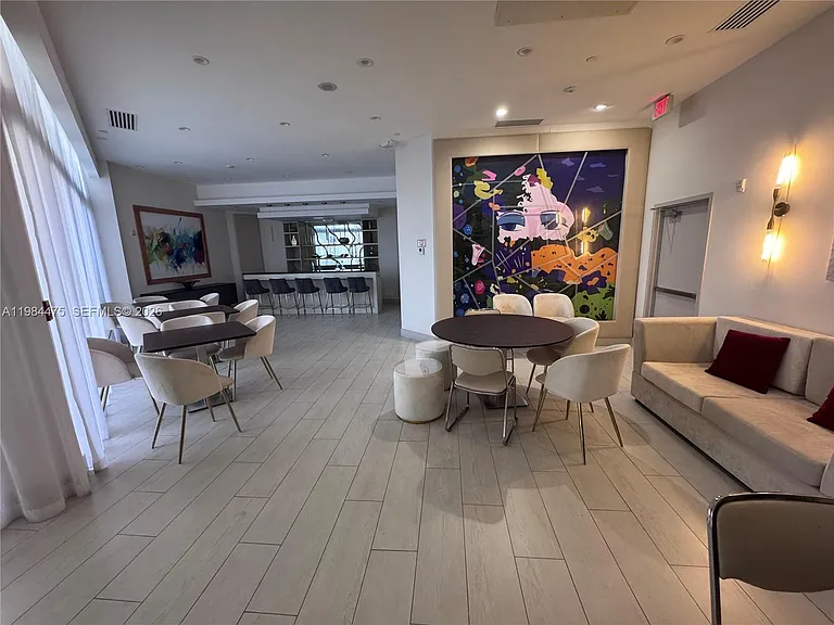 3610 Yacht Club Dr #1002 — Photo 11