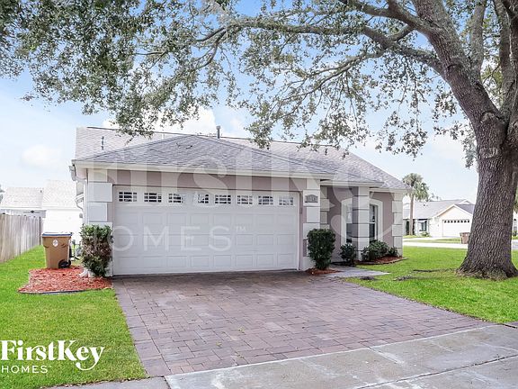 2nd image of 7743 Water Oak Ct