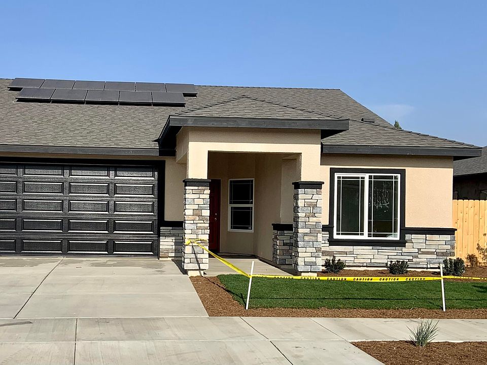 2nd image of 450 Jean Ave