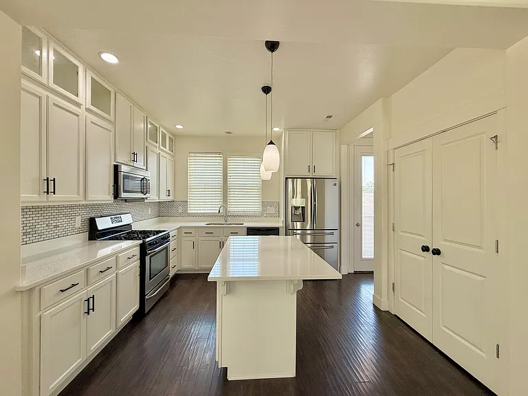 4723 W Daybreak Rim Way — Photo 16