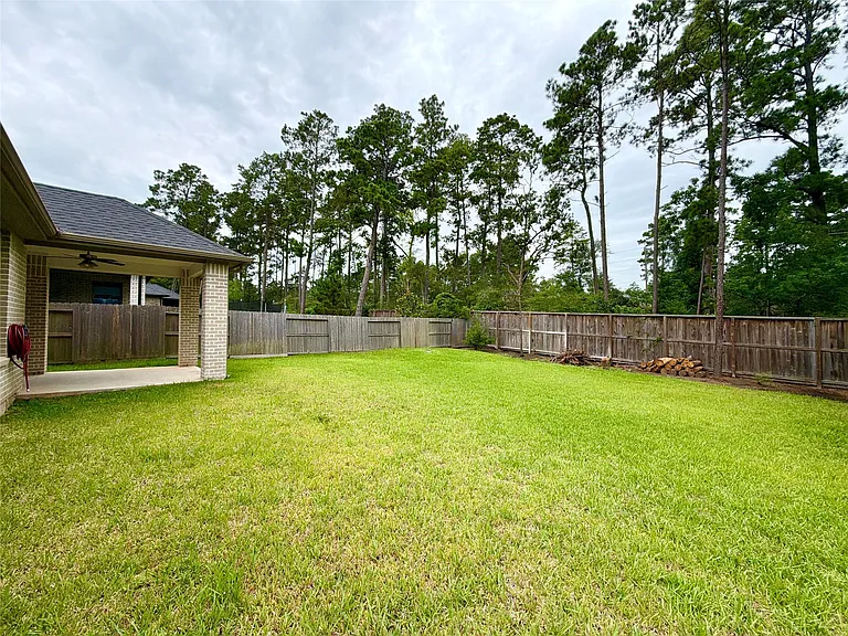 415 Northern Pike Dr — Photo 31