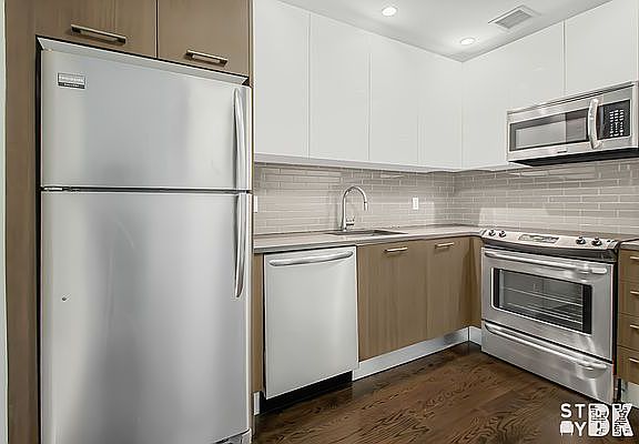 5th image of 363 Prospect Pl APT 1H