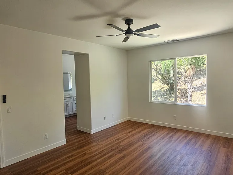12202 Canyon Meadows Dr — Photo 5