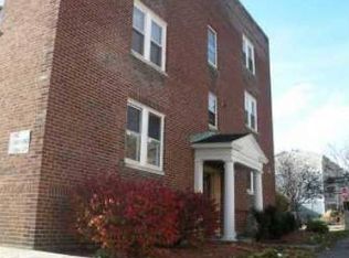 57 Chatham St APT 1, Worcester, MA 01609