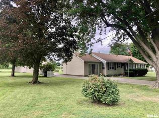 12144 N 1050th Rd, Macomb, IL 61455