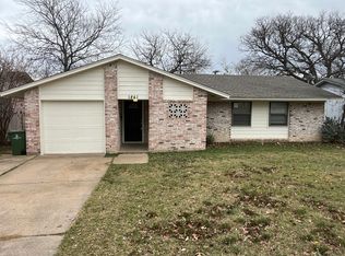 1841 S Perry Rd, Carrollton, TX 75006