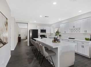 2672 W Silver Creek Ln, San Tan Valley, AZ 85144