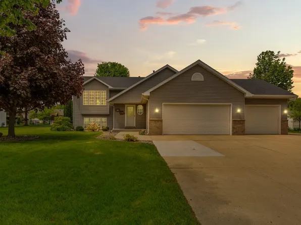 1960 Sunlight Ave SE, Owatonna, MN 55060