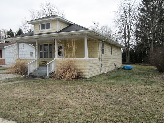 2nd image of 3780 Lake St
