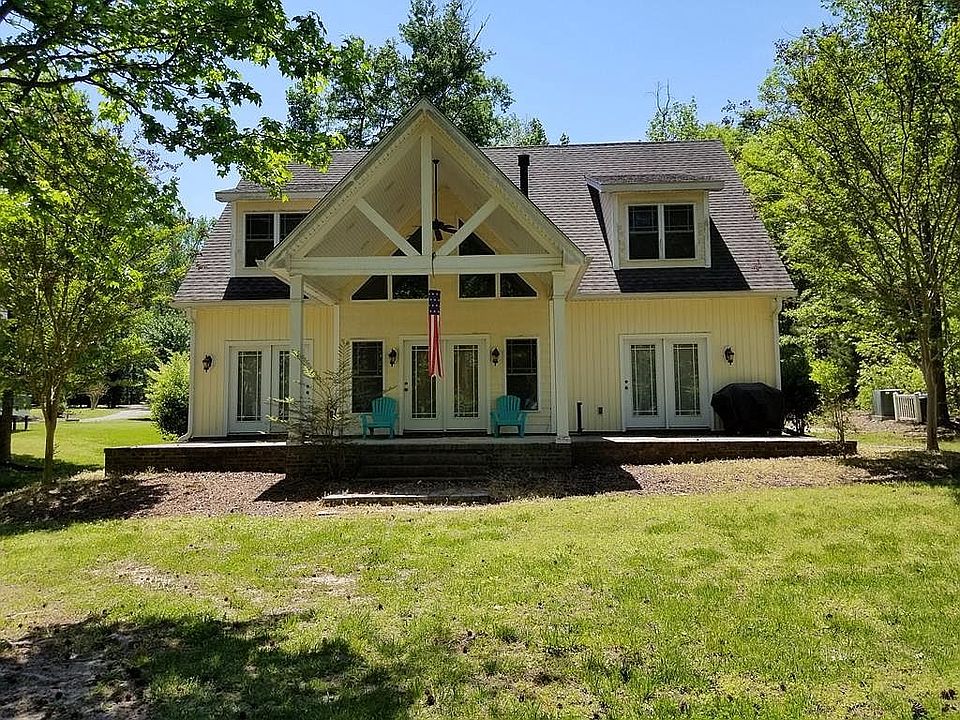 1st image of 282 Watermans Dr